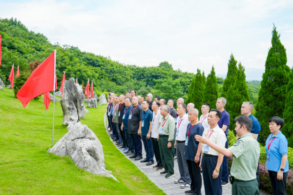 深圳军休一周动态 第207期 | 关爱退休老兵晚年生活，展现军休干部独...