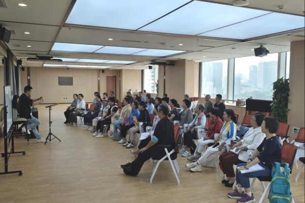 深圳军休一周动态 第219期 | 关爱退休老兵晚年生活，展现军休干部独...